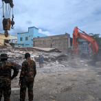 Buscan sobrevivientes del terremoto en Vanuatu, sin cifra clara de muertos