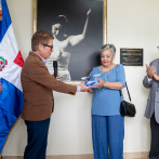 Casandra Damirón recibe 