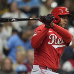 Rojos rompen racha de 35 entradas sin anotar, pero caen ante Cerveceros