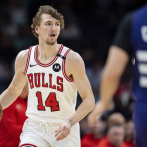 White y Giddey suma 23 conducen a los Bulls a vencer 131-117 a Hornets