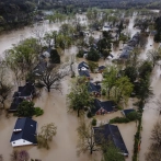 Crecida de ríos amenaza el sur y medio oeste de EE UU tras torrente de lluvias que duró varios días