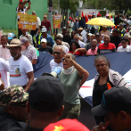 Sectores de izquierda marchan en rechazo a concesiones mineras