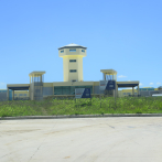 Inicia traslado de internos de La Victoria al CCR Las Parras