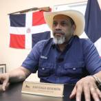 Santiago Riveron impide 