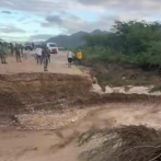 Lluvias provocan colapso de puente y afectan comunicación en varias zonas de Jimaní