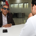 Rolando Espinal está dispuesto a ceder los derechos de su nuevo libro al Ministerio de Educación