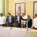 Abinader reconoce a forenses por labor en tragedia del Jet Set