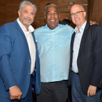 Jesús Yunén presenta su obra “Letras de oro” volumen II