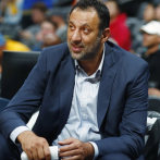 Vlade Divac se fractura la cadera en accidente de moto en Montenegro