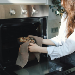 Es mejor hornear la comida que freírla para reducir la toxicidad alimentaria, según estudio