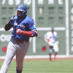 Vladdy Jr. llega a 12 jonrones y los Azulejos castigan a Buehler