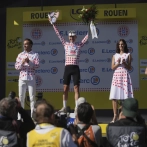 Pogačar logra victoria 100 al ganar cuarta etapa del Tour tras superar a Van der Poel en el sprint