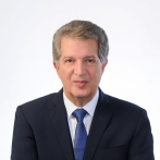 Isaías Ramos solicita a la JCE reglamento para postularse como candidato independiente en 2028