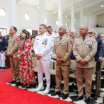 Fuerza Aérea de República Dominicana conmemora a Nuestra Señora del Carmen con misa, ofrenda floral y acto de graduación