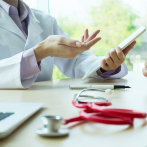 Pacientes valoran dedicación y claridad en la explicación en consulta médica