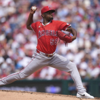 José Soriano limita a los Filis en la victoria de los Angelinos