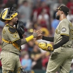 En tensa victoria de Padres sobre Cardenales, Manny Machado da 2 hits y es golpeado dos veces