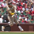 Manny Machado se va de 5-4; Los Padres vencen 9-2 a los Cardenales
