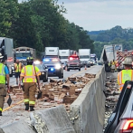 Un derrame de hot dog cierra una autopista y crea caos en Pensilvania