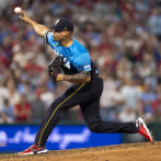 Jhoan Durán salva en su debut con los Filis de Filadelfia