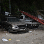 Chatarra de autos atrae plagas y caos en Cristo Rey