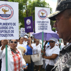 Enfermeras marchan exigiendo se cumplan con acuerdos de 2024