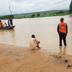 Al menos 40 personas desparecidas por naufragio de una barcaza en Nigeria