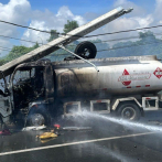 Servicio eléctrico fue afectado de manera parcial tras choque de camión con poste de luz en San Isidro