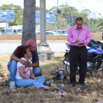 Dos personas han muerto luego de que sus vehículos cayeran en aguas del mar Caribe