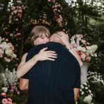 De una pulsera de la amistad a un anillo de compromiso: La historia de amor de Taylor Swift y Travis