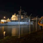 Buque lanzamisiles de EEUU ingresa al canal de Panamá rumbo al Caribe