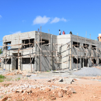 Promesas rotas en Ciudad Juan Bosch: Obras y servicios se estancan