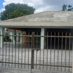 Centro Educativo en Baní no inicia docencia por falta de plantel escolar