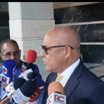 Adocco se querella contra exministro de Educación Ángel Hernández