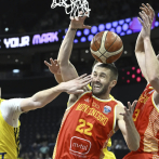 Vucevic anota 23 y Montenegro vence a Suecia en la Eurocopa