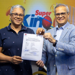 LEIDSA entrega certificado a dominicana residente en New York ganadora de 25 millones con Súper Kino