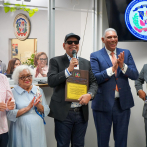 Consulado dominicano en Nueva York entrega reconocimiento a Fernando Villalona