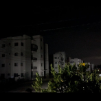 Residentes del proyecto “Mi Vivienda Ciudad Modelo Norte”, denuncian apagones con cacerolazo