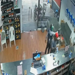 Autoridades arrestan a “Melcocha”, acusado herir hombre en establecimiento comercial de SDO