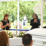 Dan último adiós a María Cristina Camilo en 