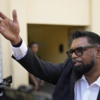 Presidente de Guyana asume 2do mandato en medio de transformación del país por riqueza petrolera