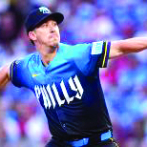 Walker Buehler debuta en grande con los Filis