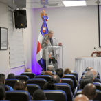 Historiador dicta conferencia “Sumaria relación sobre la civilización y la barbarie: América Latina en la temprana época colonial”