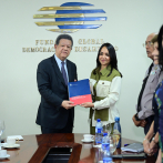 Leonel Fernández recibe a Faride Raful y a la Comisión de Reforma Policial