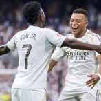 Mbappé y Militão anotan y el Real Madrid supera 2-0 al Espanyol