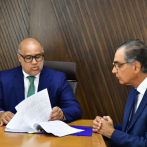 Abogado de Santiago Hazim exige garantías de seguridad y advierte de desorden en Palacio de Justicia