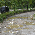 Residentes en la Calle Ricardo Carty en La Ciénega reclaman a URBE la culminación de obra