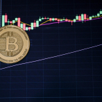 Bitcoin rompe récord histórico al superar los 125,000 dólares