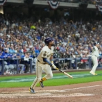 Vaughn, Chourio y Misiorowski dan a Cerveceros una ventaja de 2-0 sobre los Cachorros de Chicago