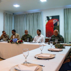 Ministro de Defensa se reúne con directivos de Codevi y supervisa verja perimetral en Dajabón